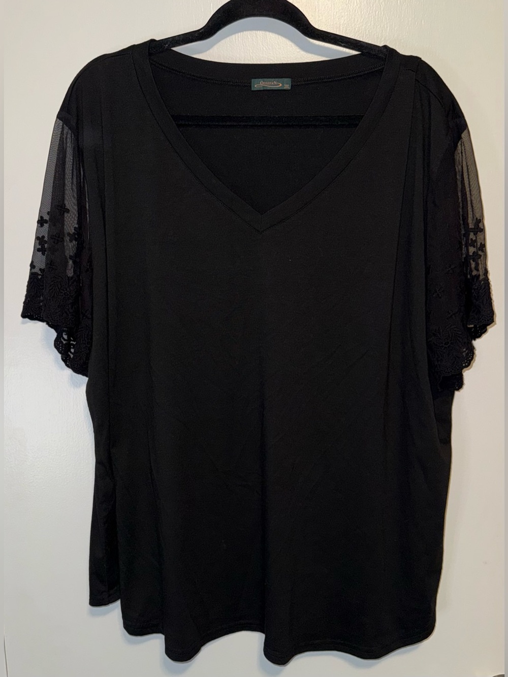 Ofeefan Black V-Neck Tee with Lace Sleeves